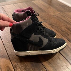 Nike Black and Pink Women's High-Top Sneakers
